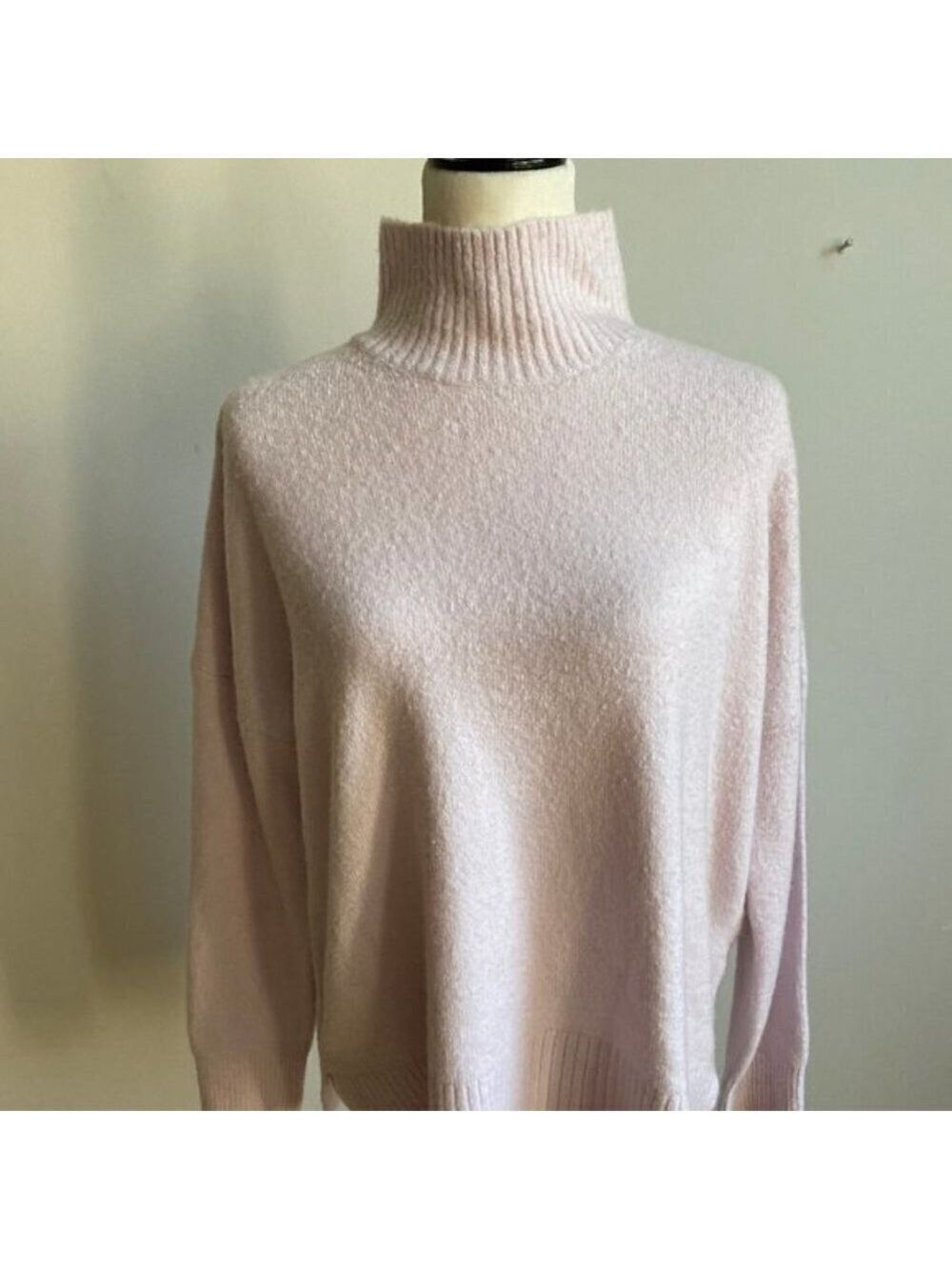 𝅺french Connection Mock Neck Lavender Sweater Small